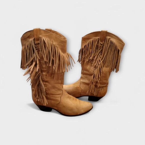 Dingo length 10" boots with 2 inch heel, fringed boots.  Genuine leather i - Picture 2 of 12